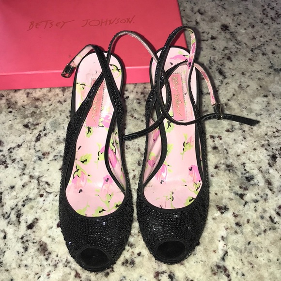 Betsey Johnson designer sparkly heels - Picture 2 of 7